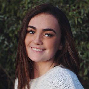 Meet your Posher, Lily